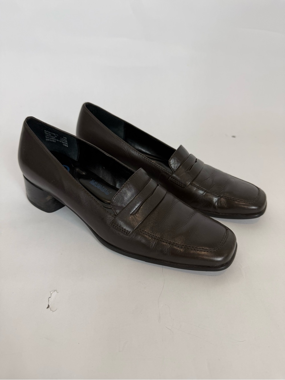 Rockport Women's Brown Leather Penny Loafer By DMX Size 9N
